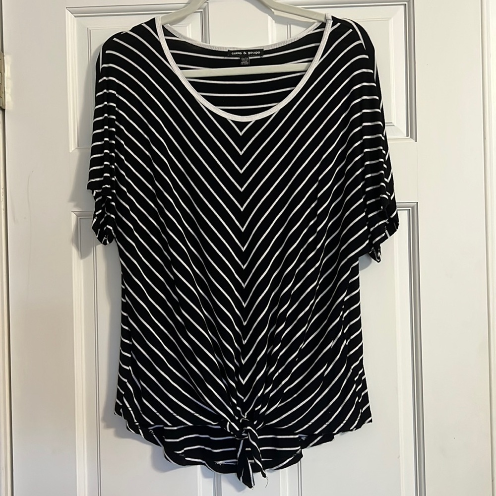 Tie front blouse cable & gauge